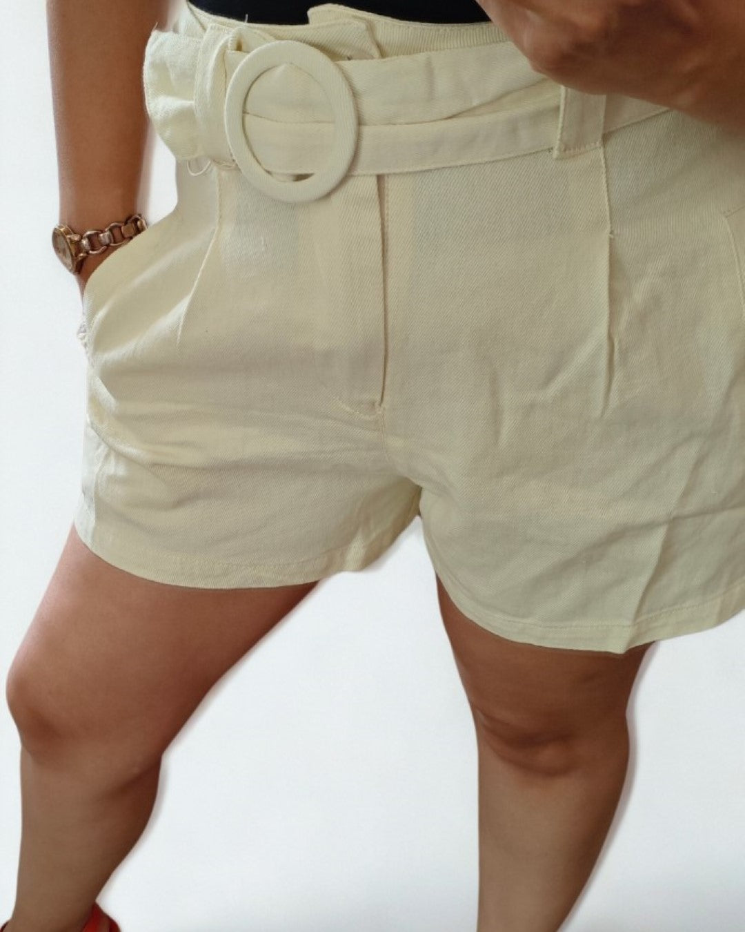 Short Andrea
